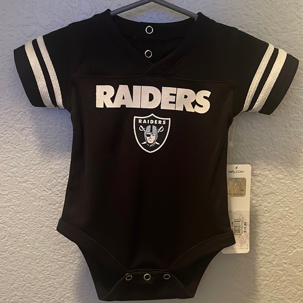 Raiders baby onsie 0/3 months new